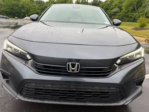 Used 2024 Honda Civic LX image 4