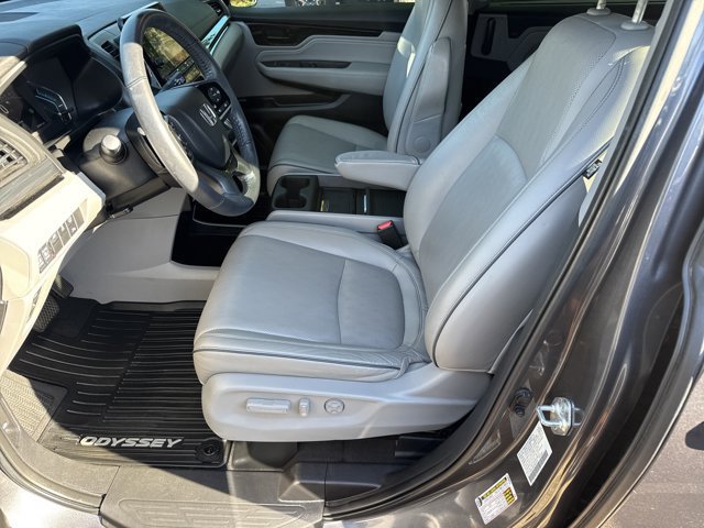 Used 2023 Honda Odyssey Elite image 10