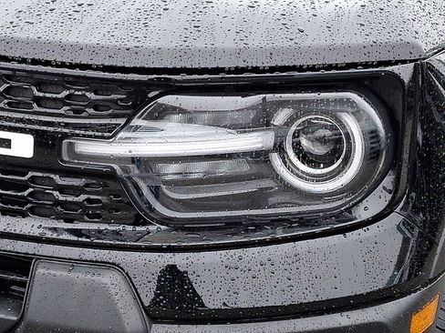 Certified 2025 Ford Bronco Sport Outer Banks w/ Outer Banks Tech Package+ image 12