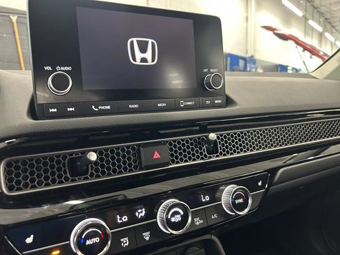 Certified 2024 Honda Civic EX-L image 21