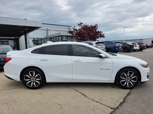 Used 2024 Chevrolet Malibu RS FWD image 8