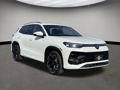 New 2026 Volkswagen Tiguan SEL R-Line