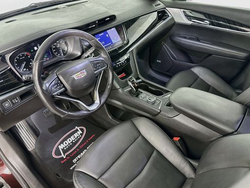 Used 2020 Cadillac XT6 Premium Luxury AWD/4WD image 8