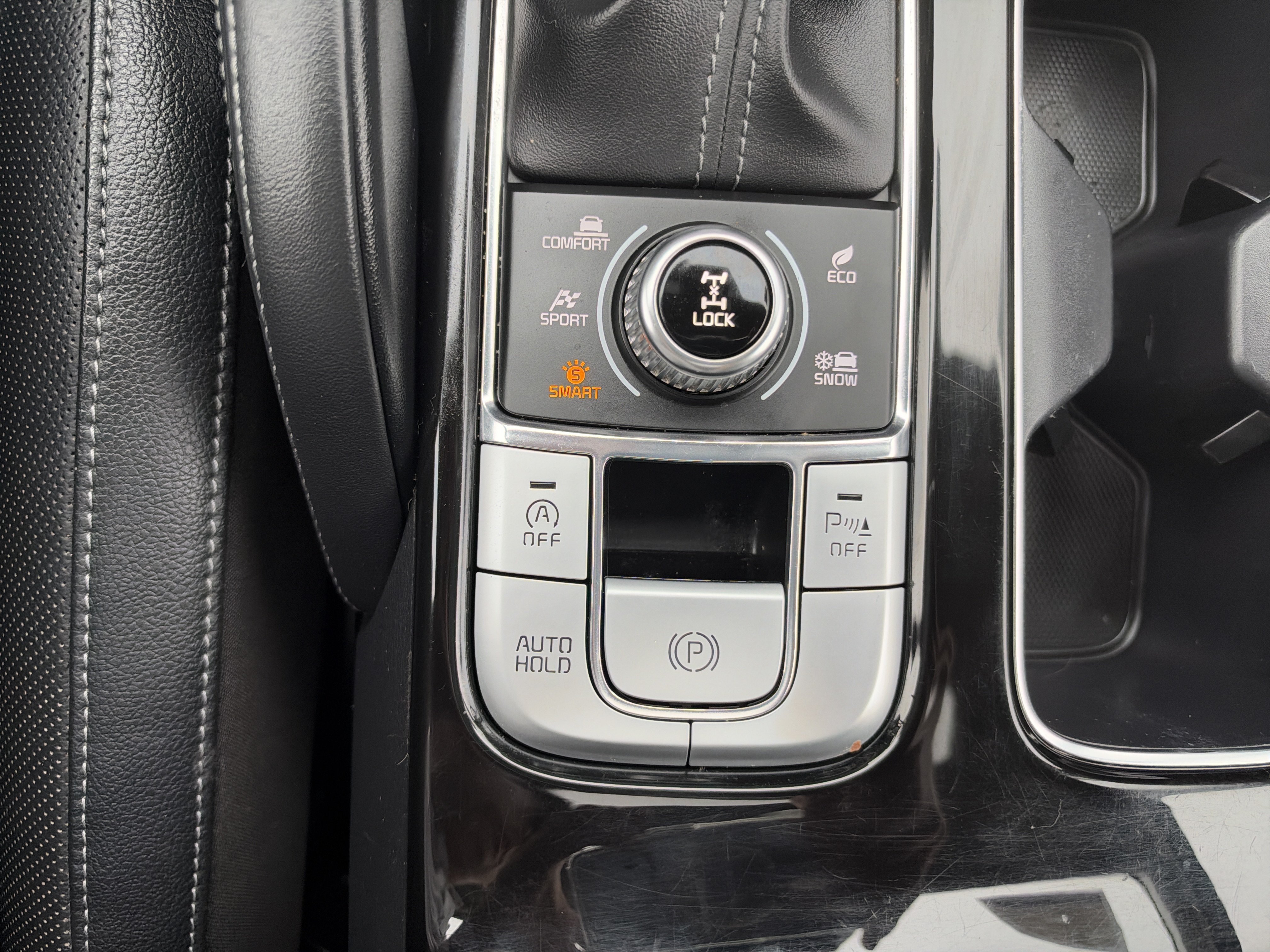 Used 2022 Kia Telluride EX w/ EX Premium Package AWD/4WD image 31