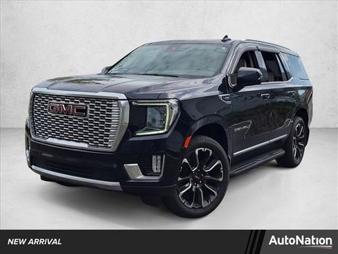 Used 2024 GMC Yukon Denali w/ Advanced Technology Package image 1