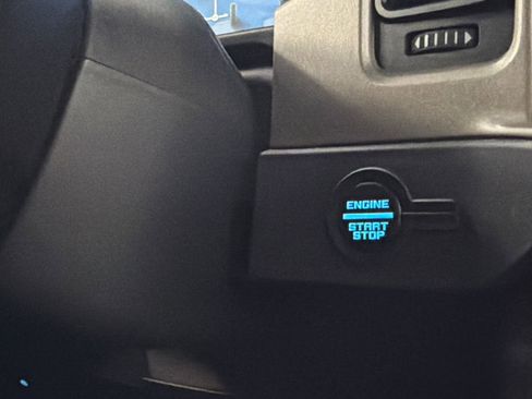 New 2025 Ford Bronco Outer Banks image 30