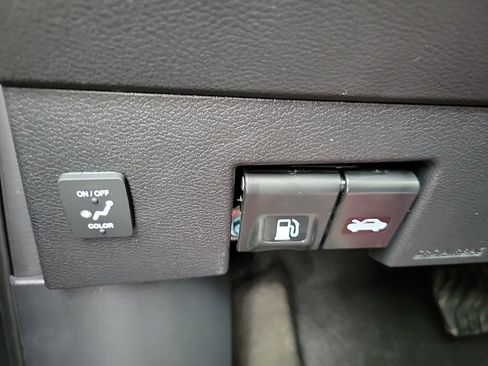 New 2024 Nissan Kicks SV w/ Interior Electronics Package image 29