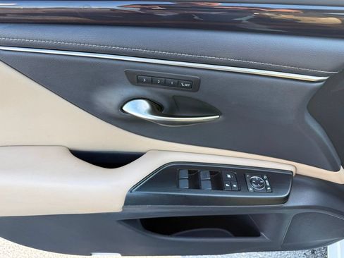 Used 2020 Lexus ES 350 w/ Premium Package FWD image 20