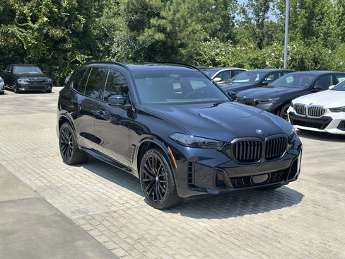 Used 2026 BMW X5 sDrive40i w/ M Sport Package RWD image 4