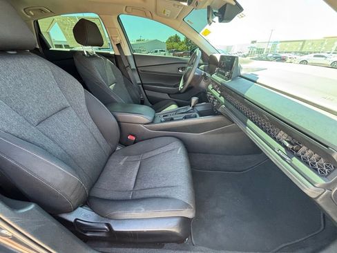 Used 2024 Honda Accord EX image 8