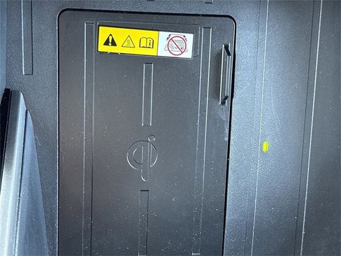 Used 2023 Toyota Tundra Limited image 8