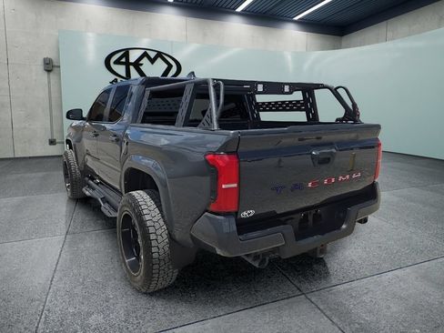 Used 2024 Toyota Tacoma SR5 RWD image 5