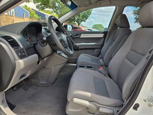 Used 2011 Honda CR-V LX image 10