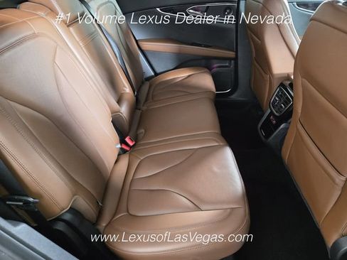 Used 2023 Lincoln Nautilus Reserve FWD image 21