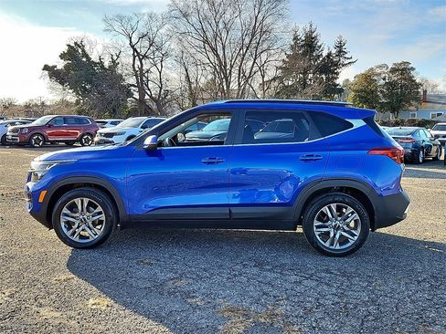 Certified 2023 Kia Seltos S image 4