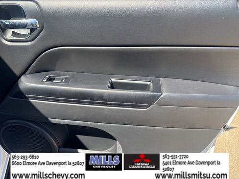 Used 2016 Jeep Patriot Sport w/ Power Value Group FWD image 22