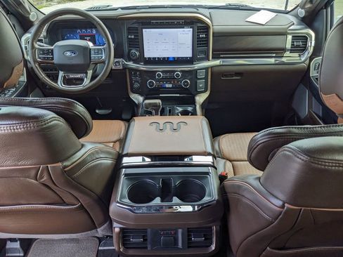 Used 2024 Ford F150 King Ranch w/ FX4 Off-Road Package image 15