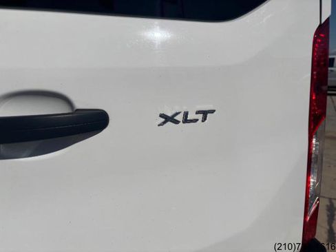Used 2024 Ford Transit 350 XLT image 14