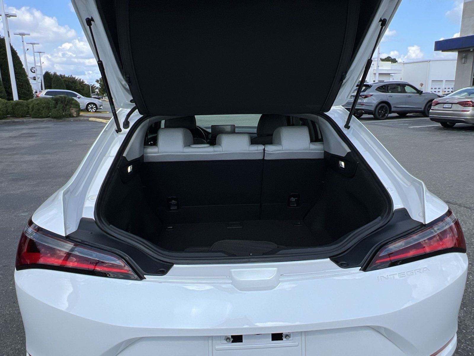 Certified 2024 Acura Integra FWD image 24