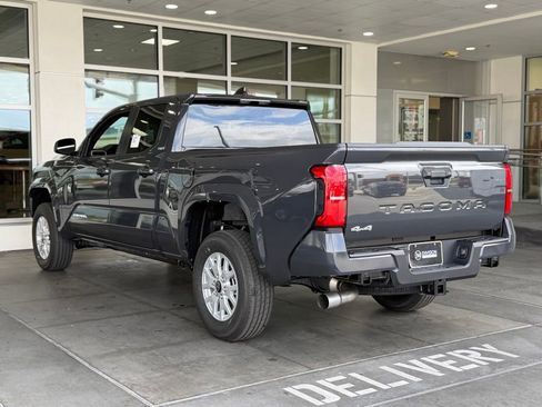 New 2026 Toyota Tacoma SR5 AWD/4WD image 9