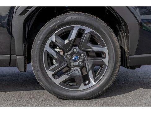 Certified 2025 Subaru Forester Limited image 9