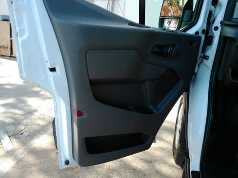 Used 2022 Ford Transit 350 XLT image 16