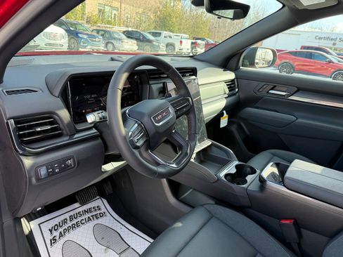 New 2026 GMC Terrain AT4 w/ Convenience Package III image 13