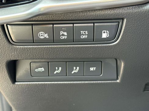 Certified 2025 MAZDA CX-70 Plug-In Hybrid w/ Premium Pkg image 26