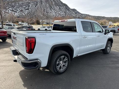 New 2026 GMC Sierra 1500 SLT w/ SLT Convenience Package image 7