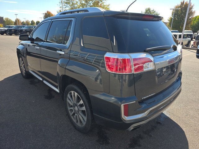 Used 2017 GMC Terrain Denali w/ Cargo Package AWD/4WD image 3
