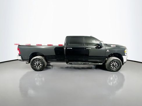 Used 2024 RAM 3500 Tradesman w/ Chrome Appearance Group image 8