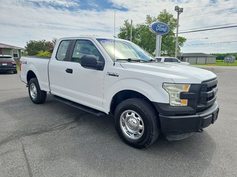 Used 2015 Ford F150 XL w/ XL Power Equipment Group AWD/4WD image 4
