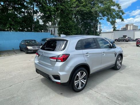Used 2024 Mitsubishi Outlander Sport ES AWD/4WD image 5
