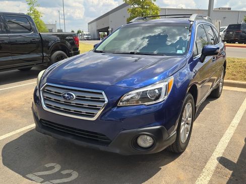Used 2015 Subaru Outback 2.5i Premium AWD/4WD image 1