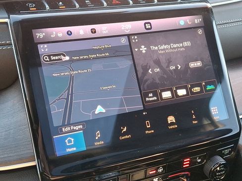 Certified 2025 Jeep Grand Cherokee Limited image 17