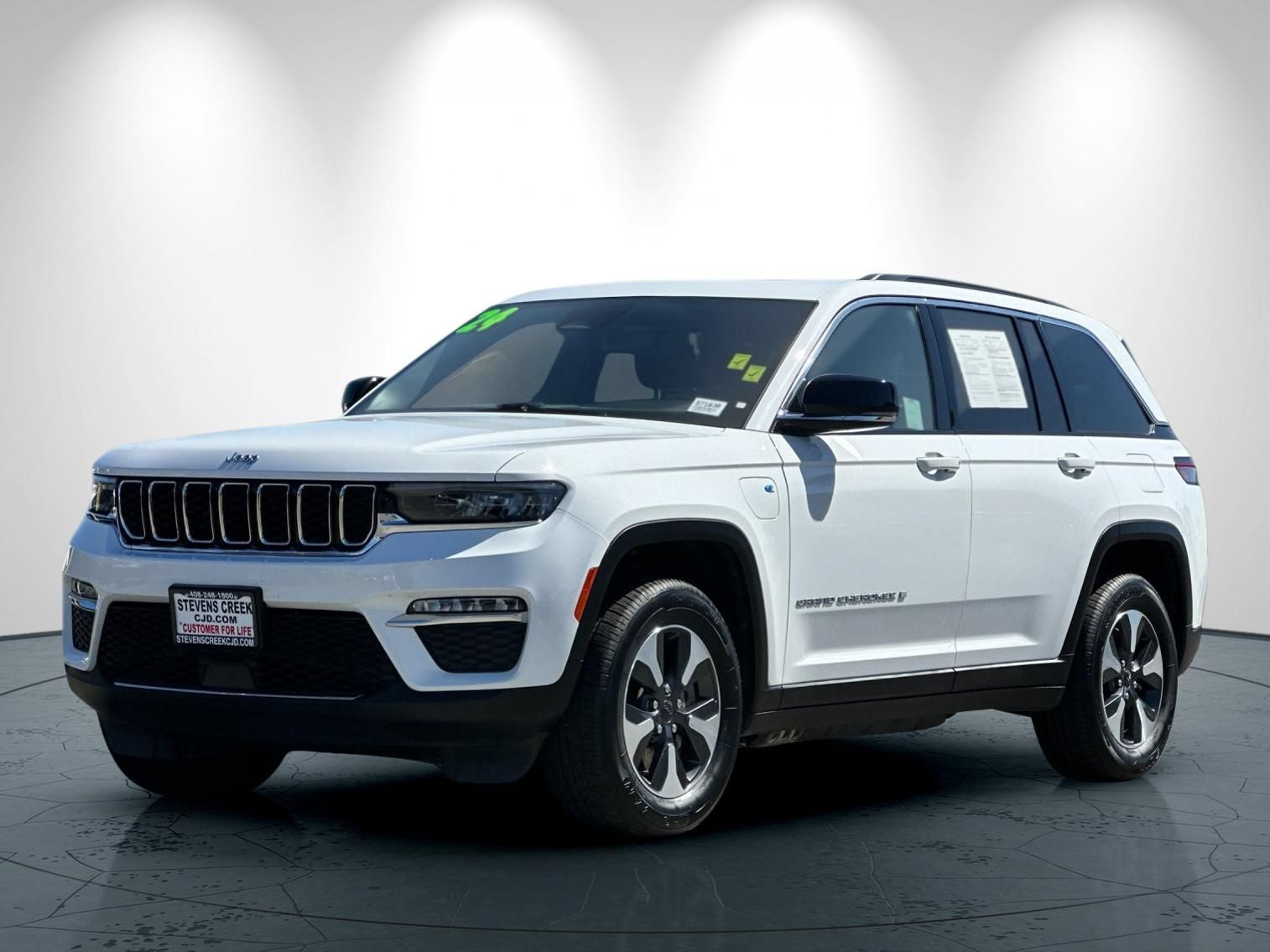 Used 2024 Jeep Grand Cherokee Limited 4xe AWD/4WD image 8