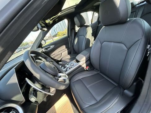 New 2025 Alfa Romeo Giulia AWD w/ Driving Assist Package image 11