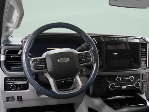 Used 2024 Ford F450 Limited w/ FX4 Off-Road Package image 9