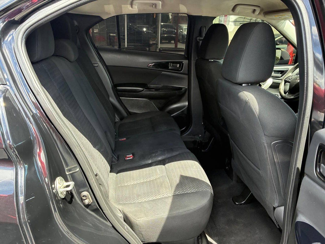 Used 2023 Mitsubishi Eclipse Cross LE AWD/4WD image 4