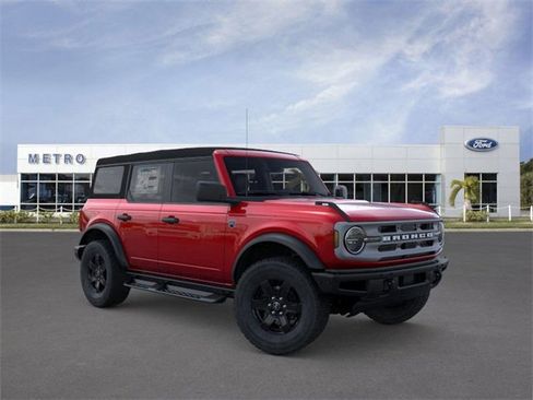 New 2025 Ford Bronco Big Bend w/ Black Diamond Package image 7