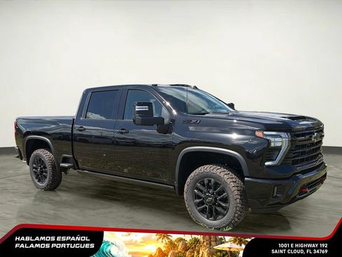 New 2026 Chevrolet Silverado 2500 LTZ w/ LTZ Plus Package AWD/4WD image 8