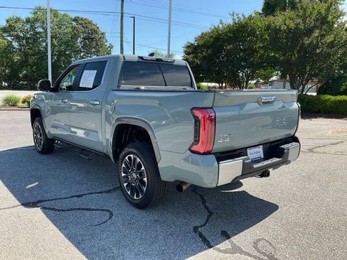 Used 2024 Toyota Tundra Limited AWD/4WD image 23