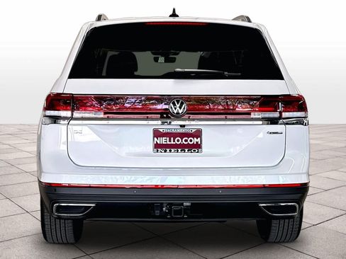 New 2026 Volkswagen Atlas SE AWD/4WD image 3