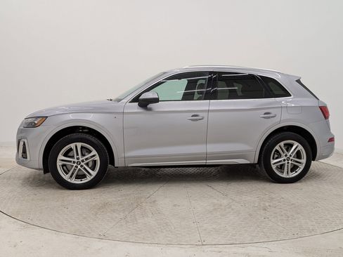 Used 2022 Audi Q5 e Premium image 2