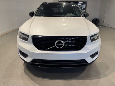 Used 2020 Volvo XC40 T5 R-Design AWD/4WD image 11