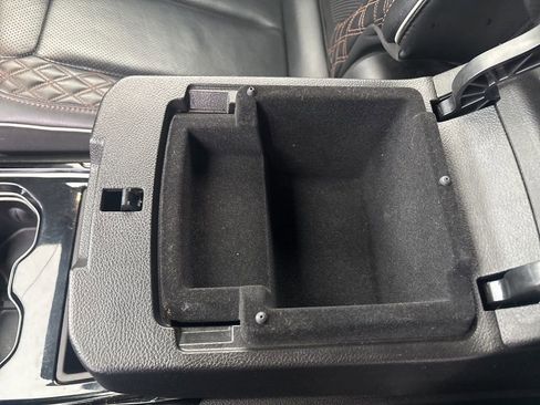 Used 2022 Jeep Grand Cherokee L Summit w/ Luxury Tech Group V image 41