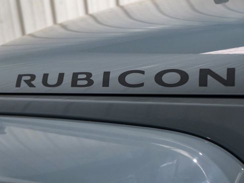 Used 2014 Jeep Wrangler Unlimited Rubicon w/ Connectivity Group image 48