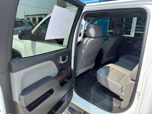 Used 2018 GMC Sierra 1500 SLT AWD/4WD image 10