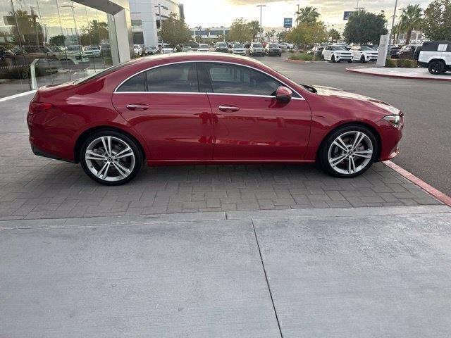 Used 2021 Mercedes-Benz CLA 250 image 4
