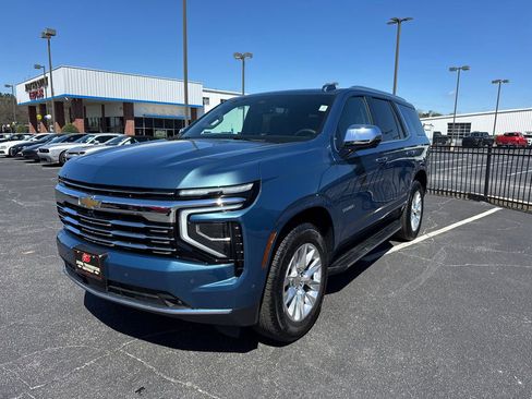 Used 2025 Chevrolet Tahoe Premier image 2